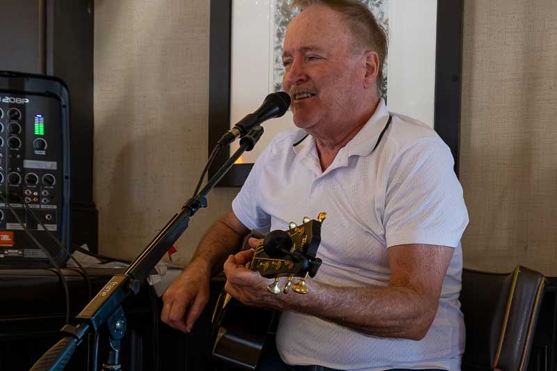 live event venue, south shore ma - photo of musician playing at the fox & hound